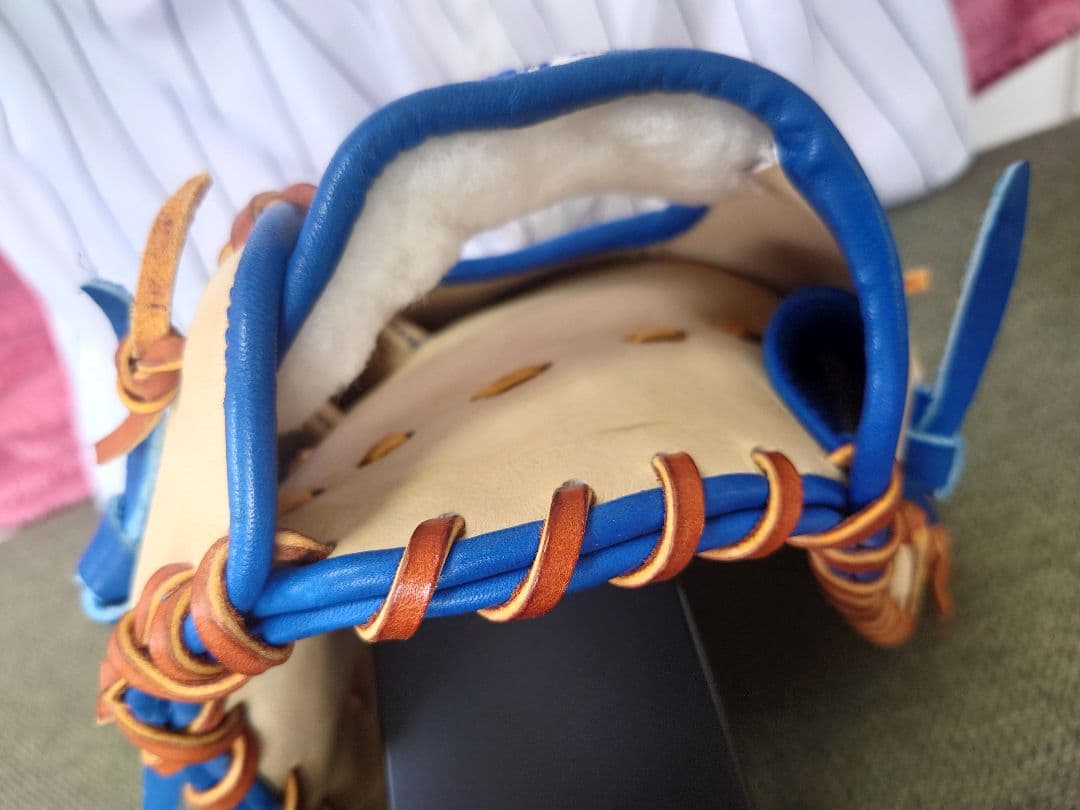 T*君様 NPB ラグデリオン プロ野球選手支給品硬式 グラブ、ミット2点セット