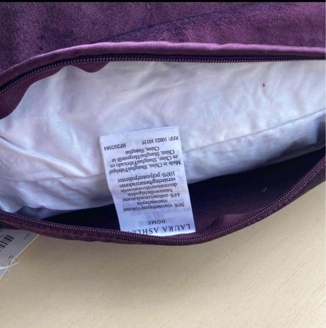 イギリス直輸入　旧ローラアシュレイ フェザークッション　ナイジェラ　新品