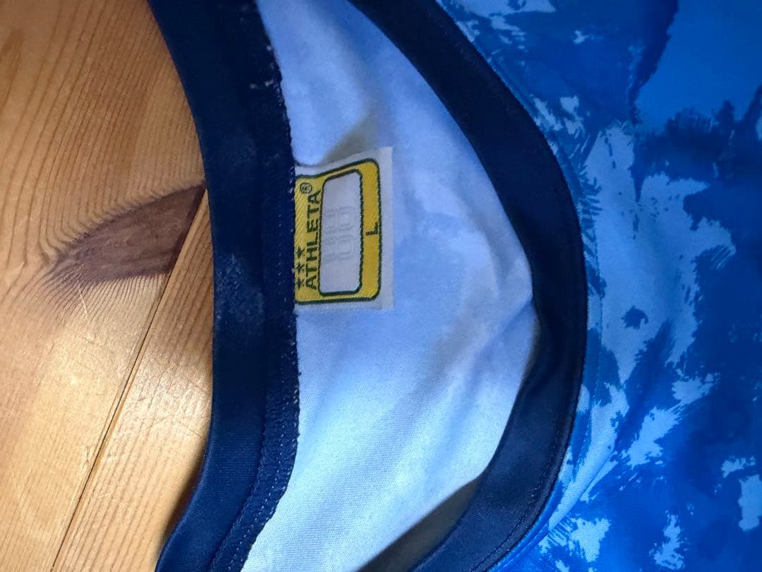 聖和学園　長袖練習着　青色