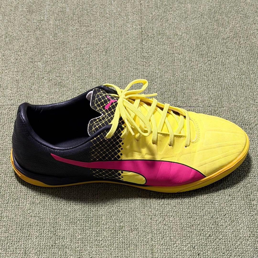 PUMA EVOSPEED 4.5 TRICKS IT フットサルシューズ
