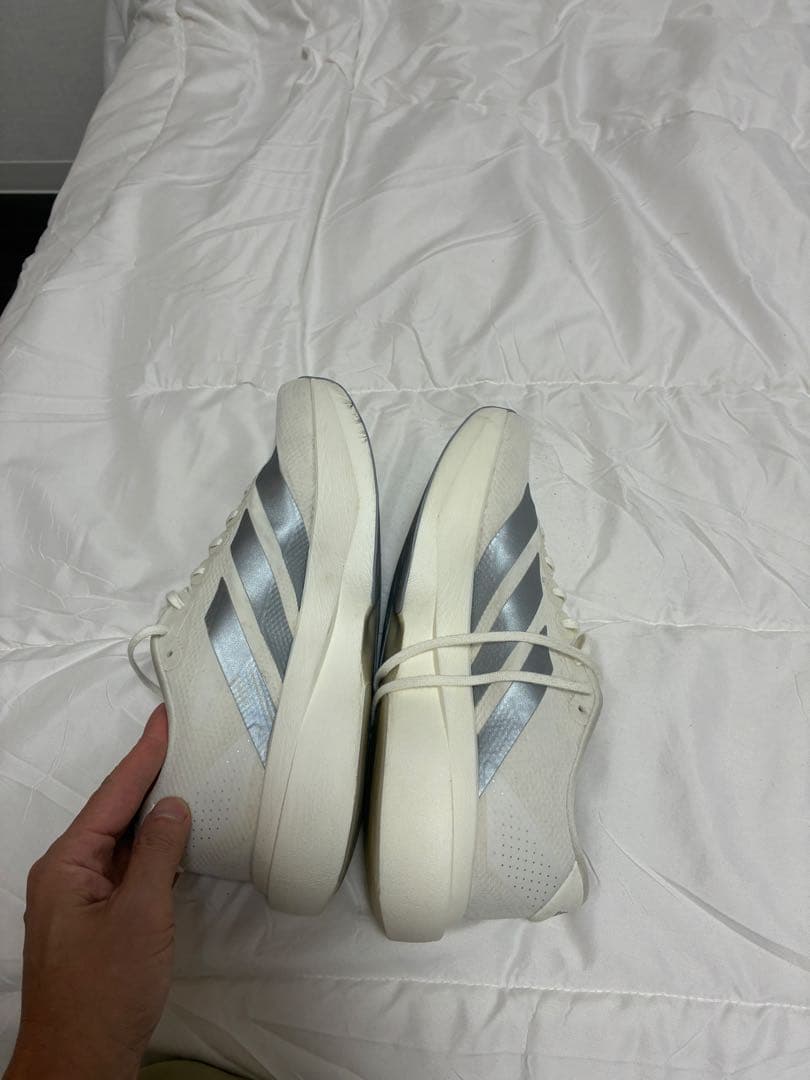 アディゼロ EVO SL WOVEN 27cm ホワイト/シルバー