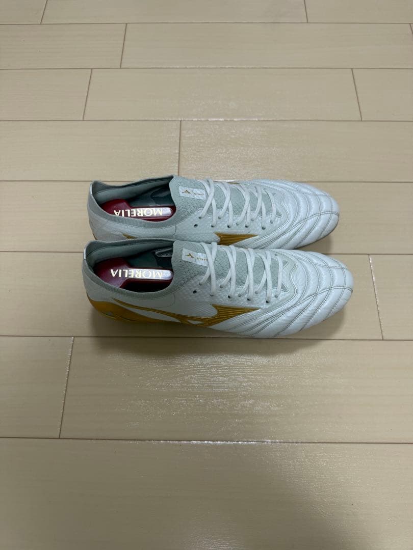 【レア】モレリア NEO 4 β JAPAN スーパーホワイトパール 26.0