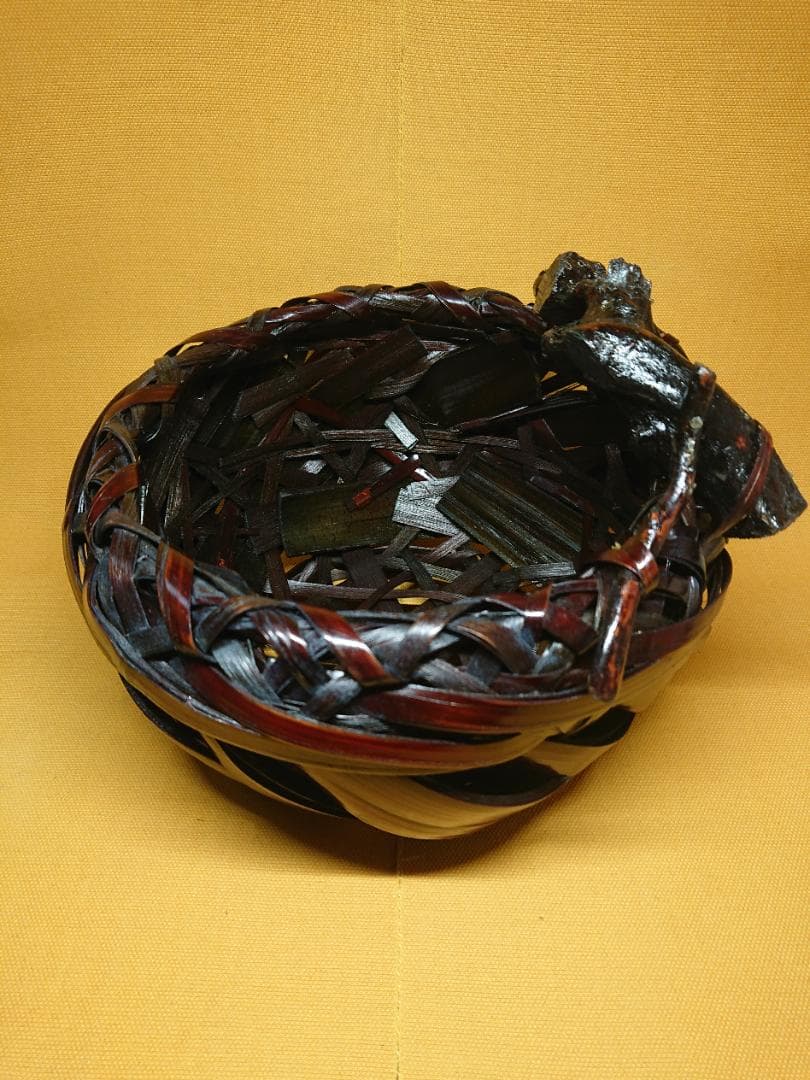 【美品】紫竹花籠　古竹細工　花器　置物　インテリア　工芸品　美術品　A1018