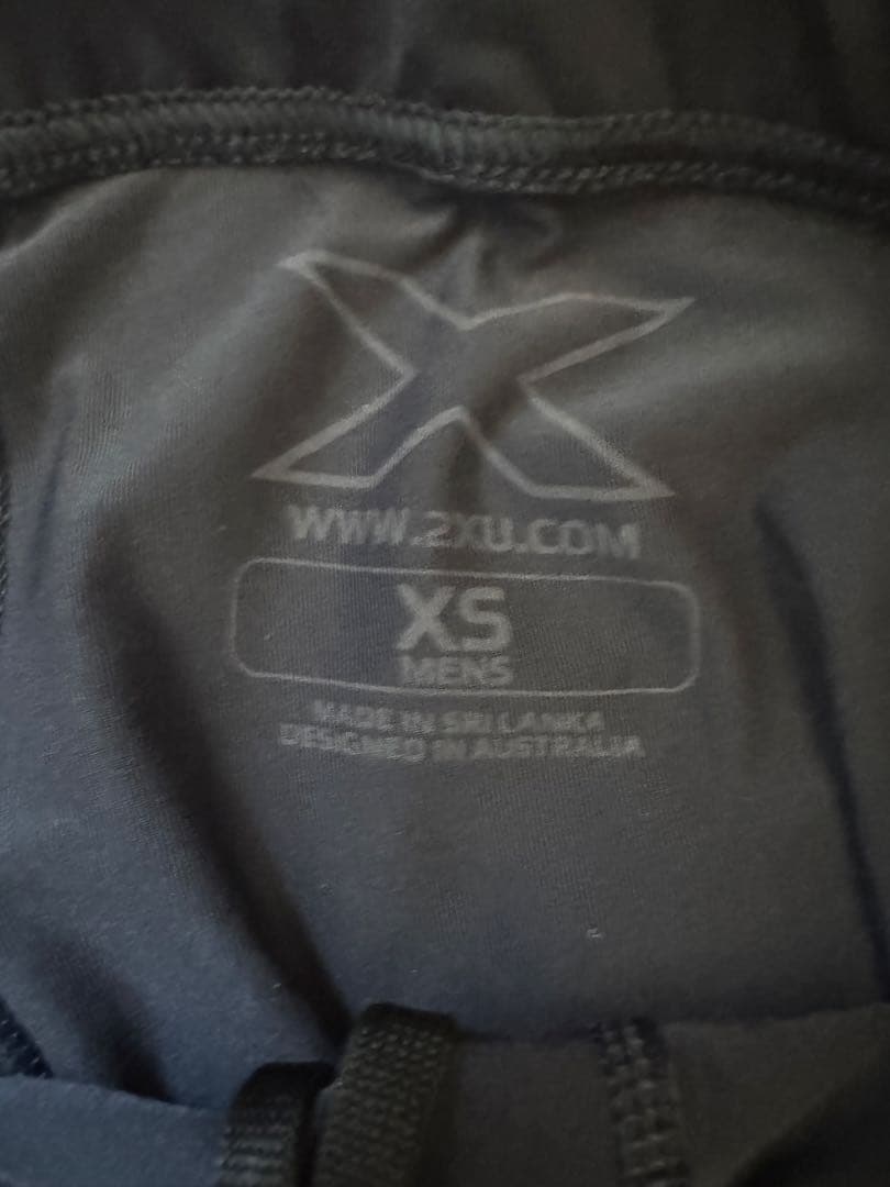 2XU MCS ハーフタイツ紺色