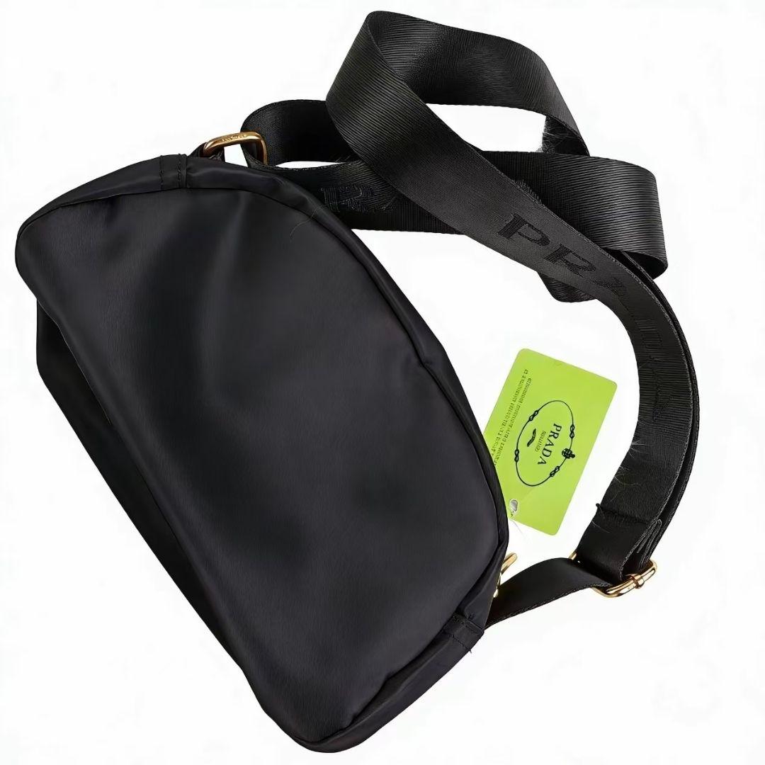 PRADA ノベルティ ブラック ショルダーバック ナイロン p2r