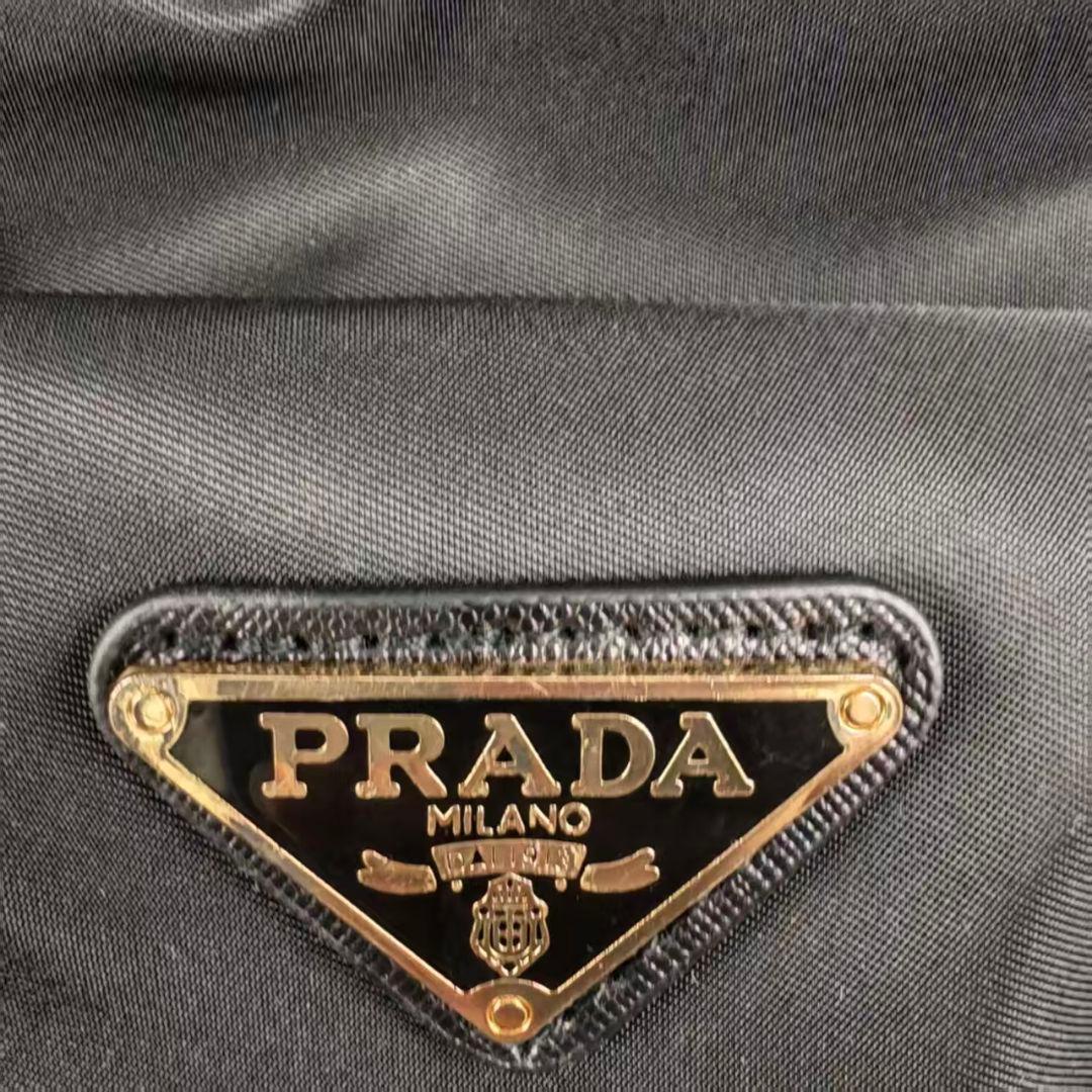 PRADA ノベルティ ブラック ショルダーバック ナイロン p2r