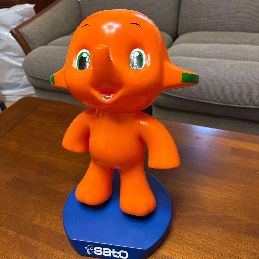 サトちゃんの貯金箱　約30cm