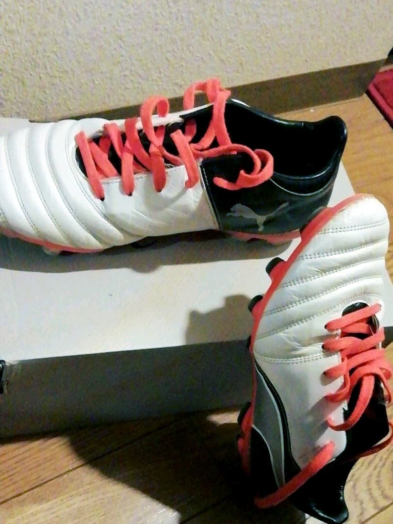 サッカースパイク ブーマワン