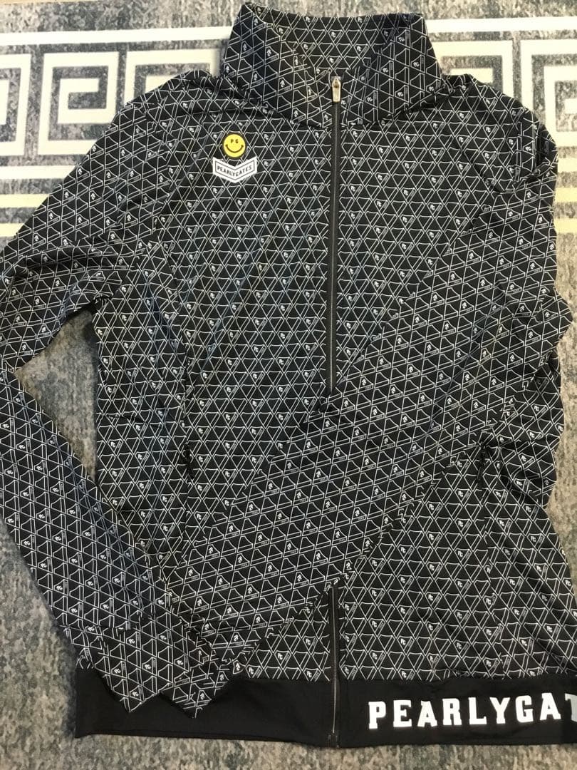 新品☆PEARLYGATES サイズ1 幾何学模様 ジャケット