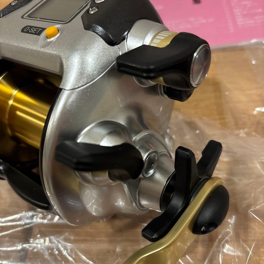 新品未使用‼️シマノ(SHIMANO) 電動リール プレミオ 3000