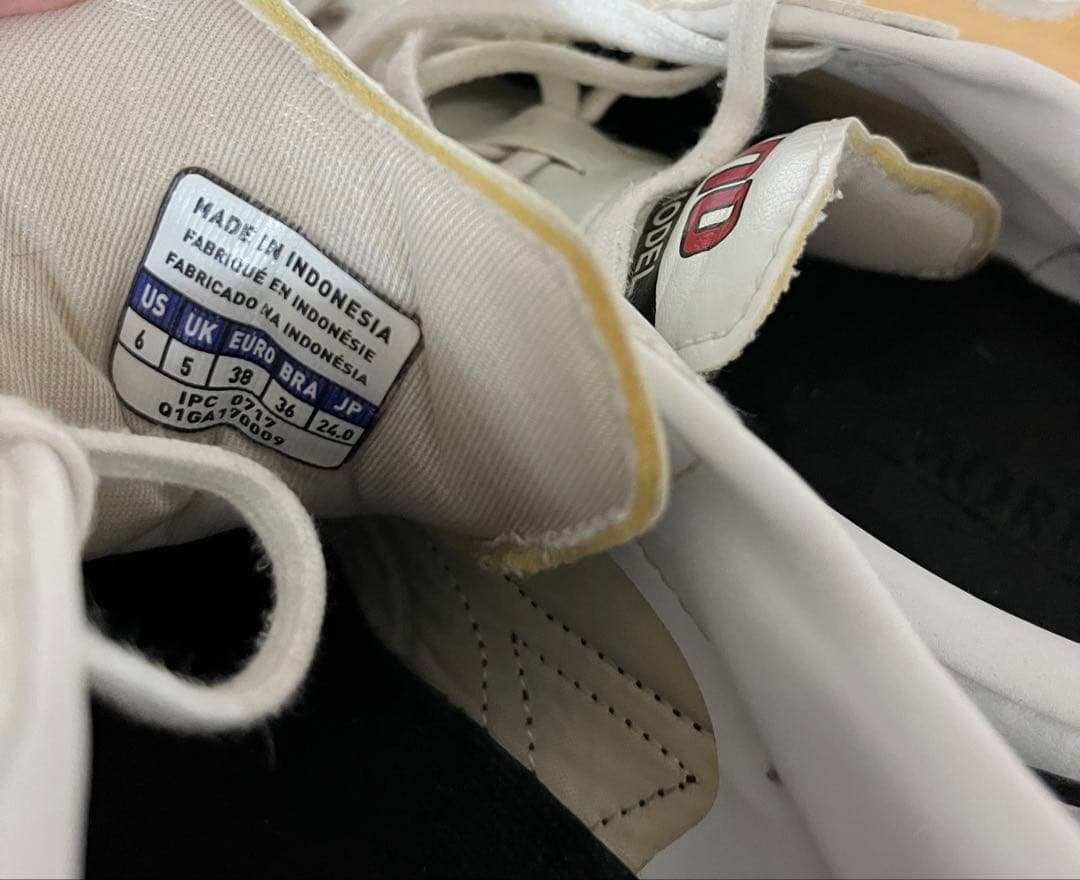 Mizuno Morelia サッカーシューズ ホワイト/ブラック　24cm