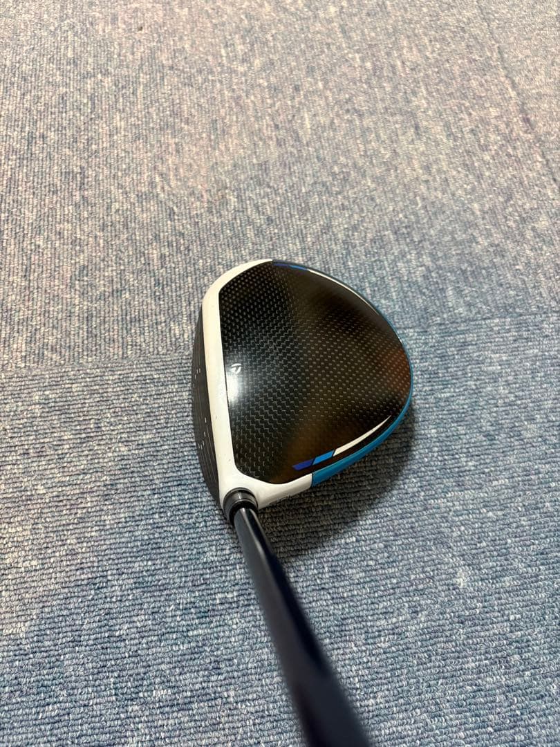 TaylorMade SIM2 MAX D ドライバー