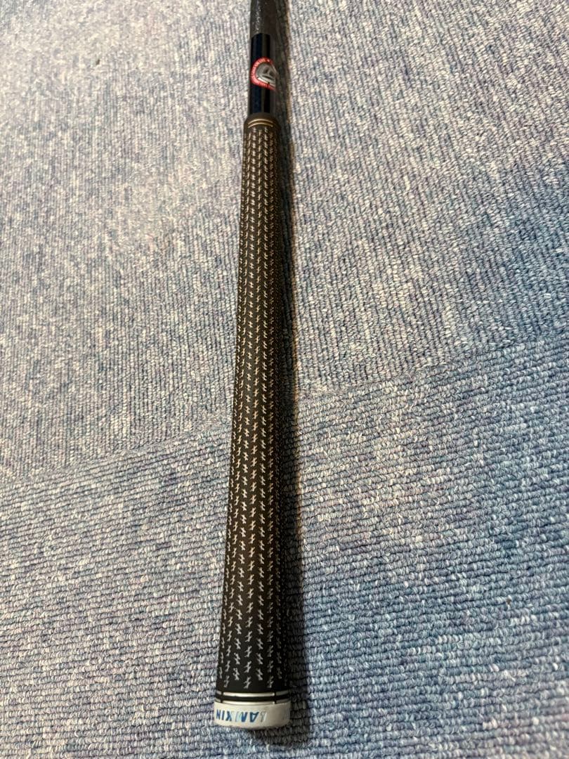 TaylorMade SIM2 MAX D ドライバー