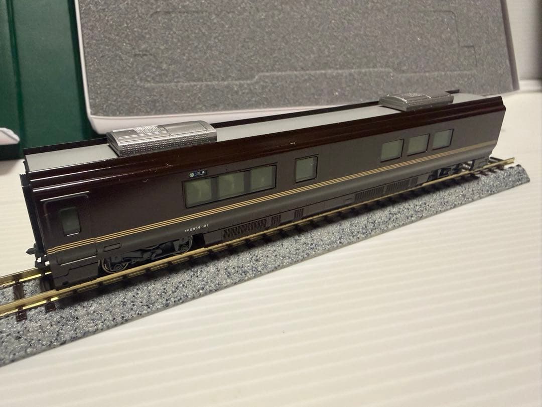 【お値下げいたしました】KATO E655系 なごみ 5両＋特別車両　お召し列車
