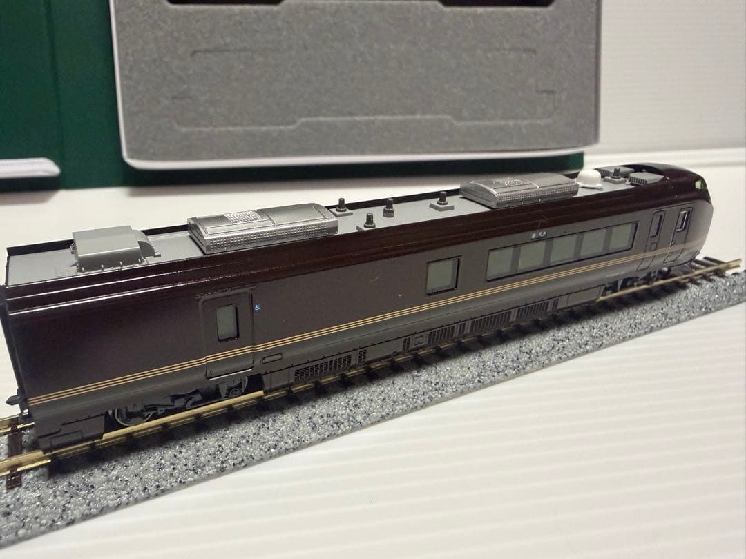 【お値下げいたしました】KATO E655系 なごみ 5両＋特別車両　お召し列車