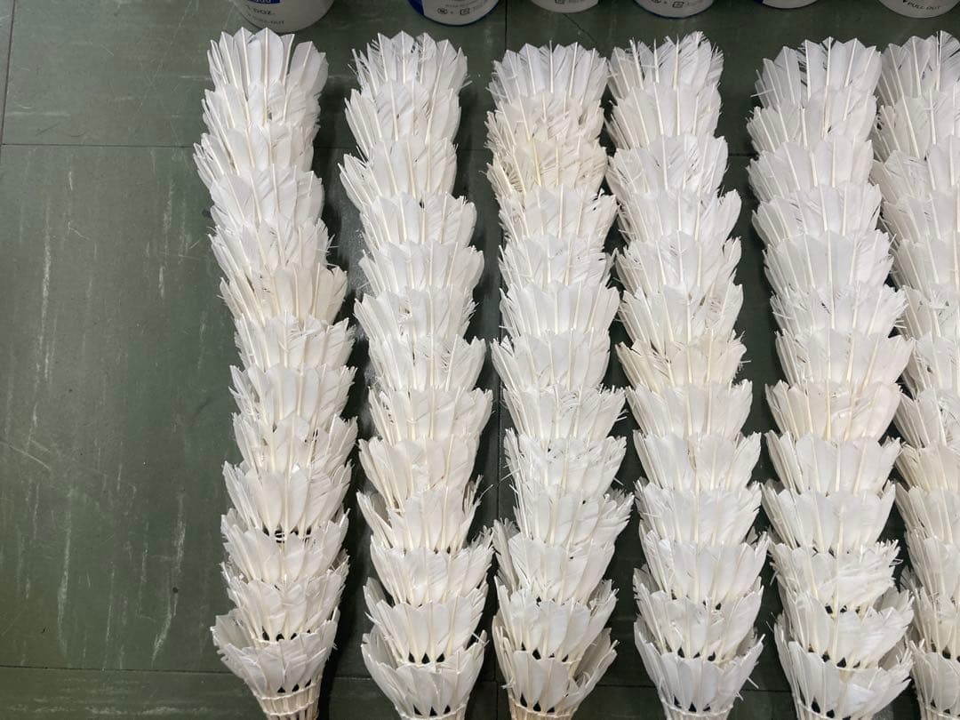 ニューオフィシャルなど　ノック用シャトル　130個