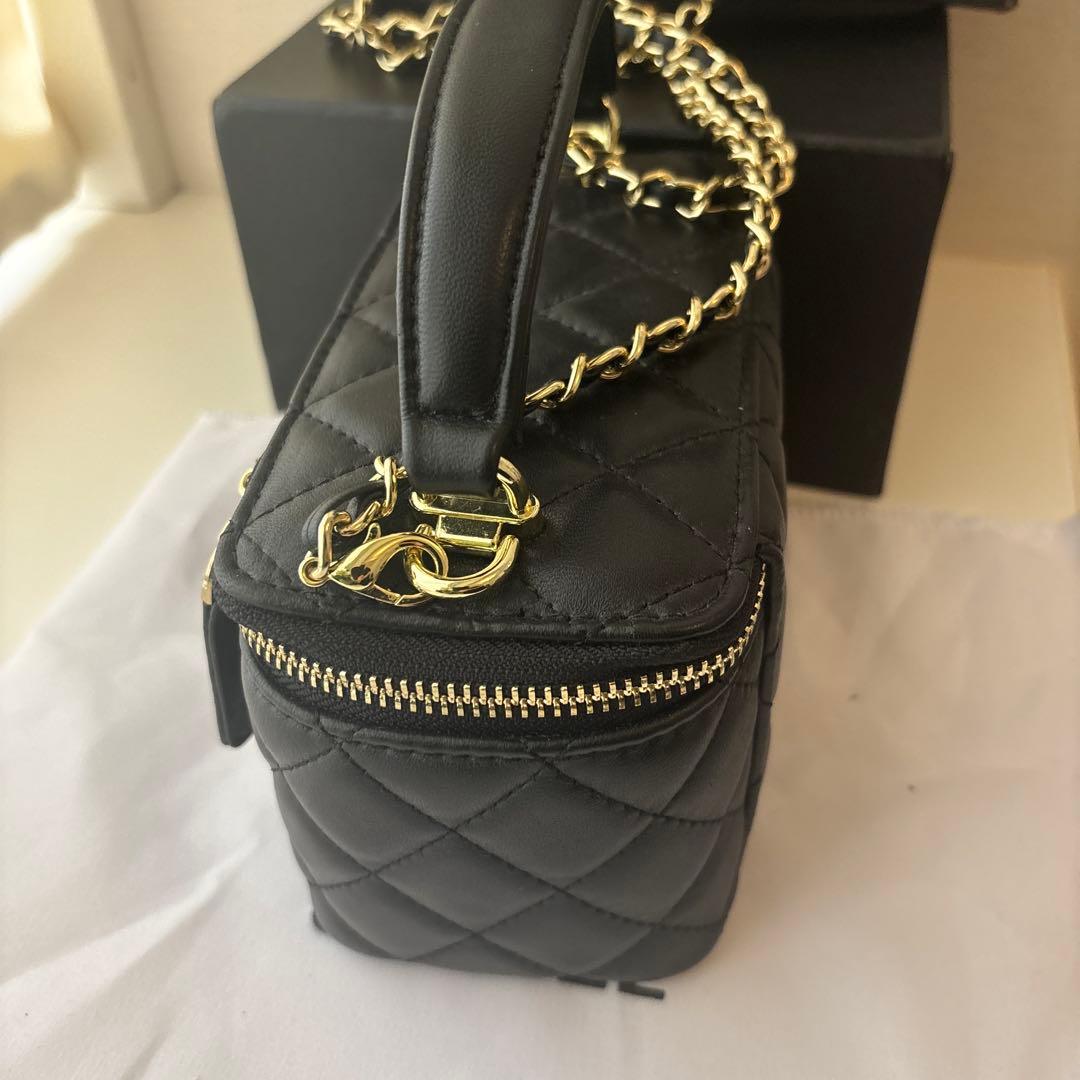 【新品未使用】CHANEL✨ノベルティ✨チェーンショルダー✨ヴァニティバック