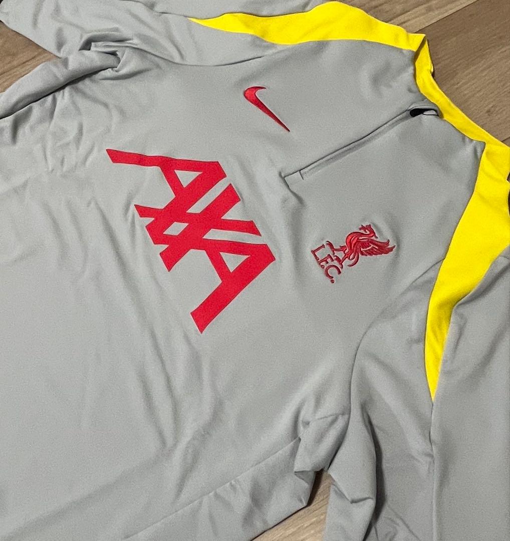 NIKE リヴァプール　リバプール　ドリルトップ　トレーニングトップ　新品