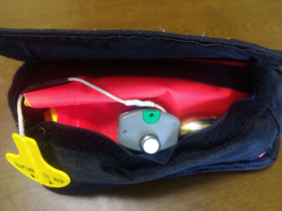 mazumeインフレータブルライフジャケット　ウエストバッグ取付用