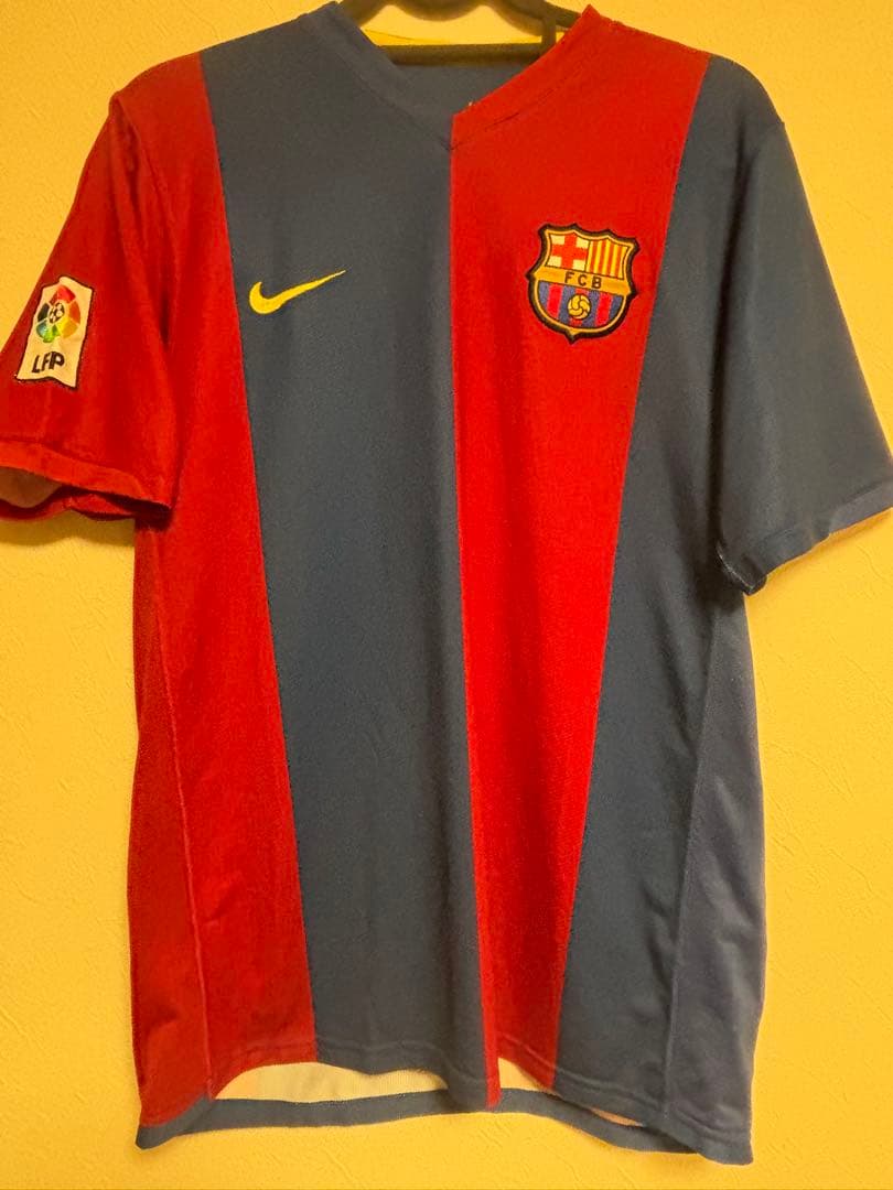 【正規品】バルセロナ2006-07ホームユニフォーム　ロナウジーニョインポートM