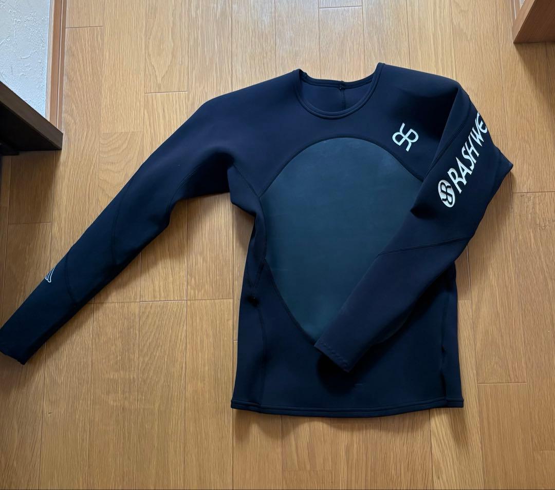 rash wetsuits 1mm long タッパー　黒　Ｍ