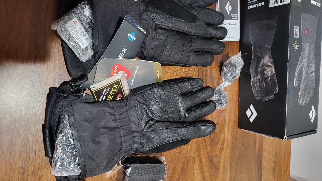 ブラックダイヤモンド SOLANO Heated Gloves メンズXS