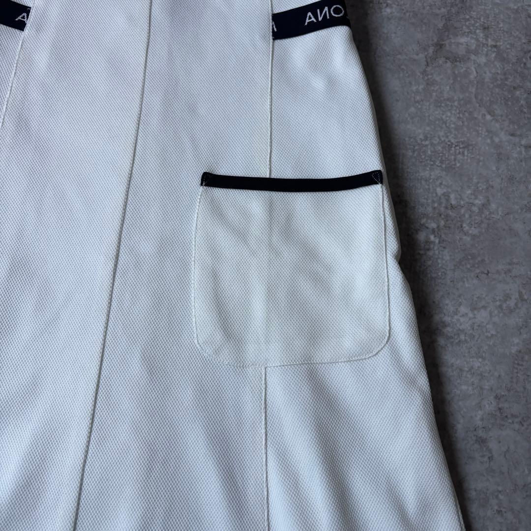 MARK&LONA マークアンドロノースリーブワンピース ゴルフウェアホワイト