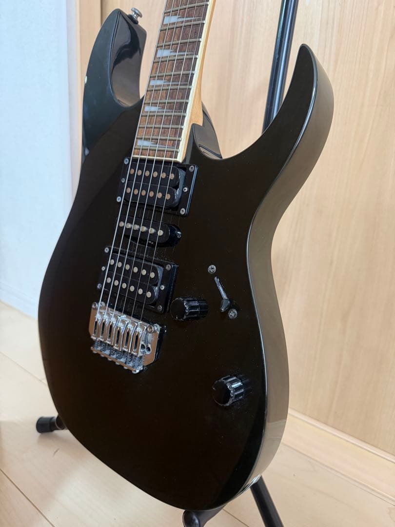 アイバニーズ　Ibanez エレキギター ブラック GRG170DX