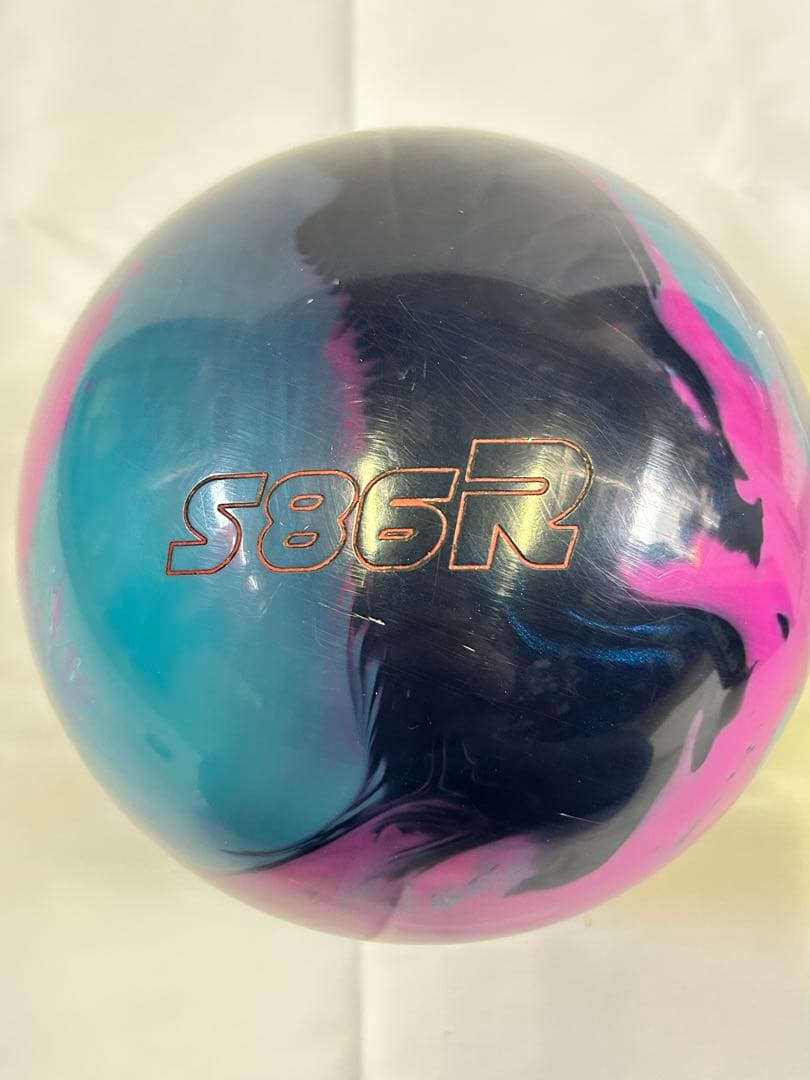 Rev Matrix ボウリングボール 14 lbs