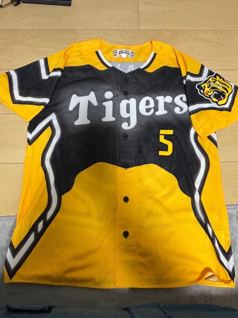 阪神タイガース 近本光司 ユニフォーム ウル虎の夏 L
