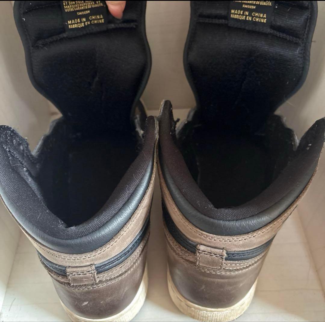 NIKE (ナイキ) エアジョーダン1 レトロ ハイ OG パロミノ ハイカット