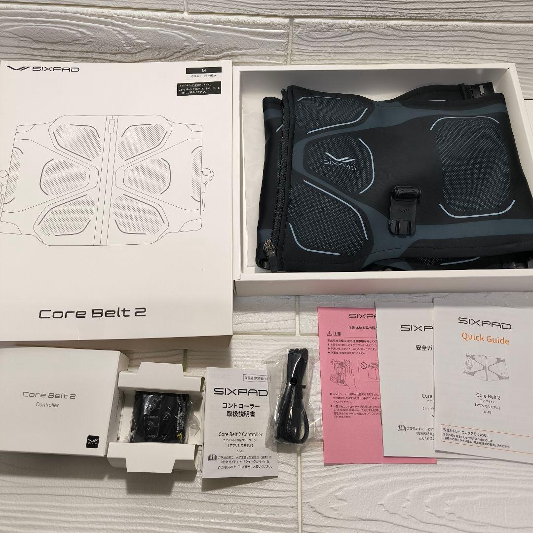 最新型　ほぼ新品　美品　SIXPAD シックスパッド コアベルト2 Sサイズ