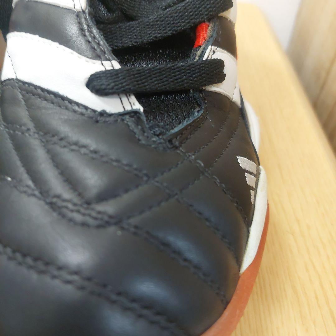 adidasアクスレーター　25.0