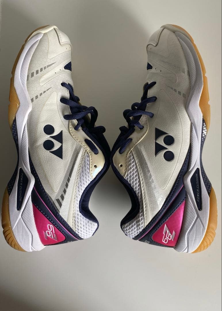 YONEX 66Z 25cm ホワイト 極美品 ソール減りなし希少モデル