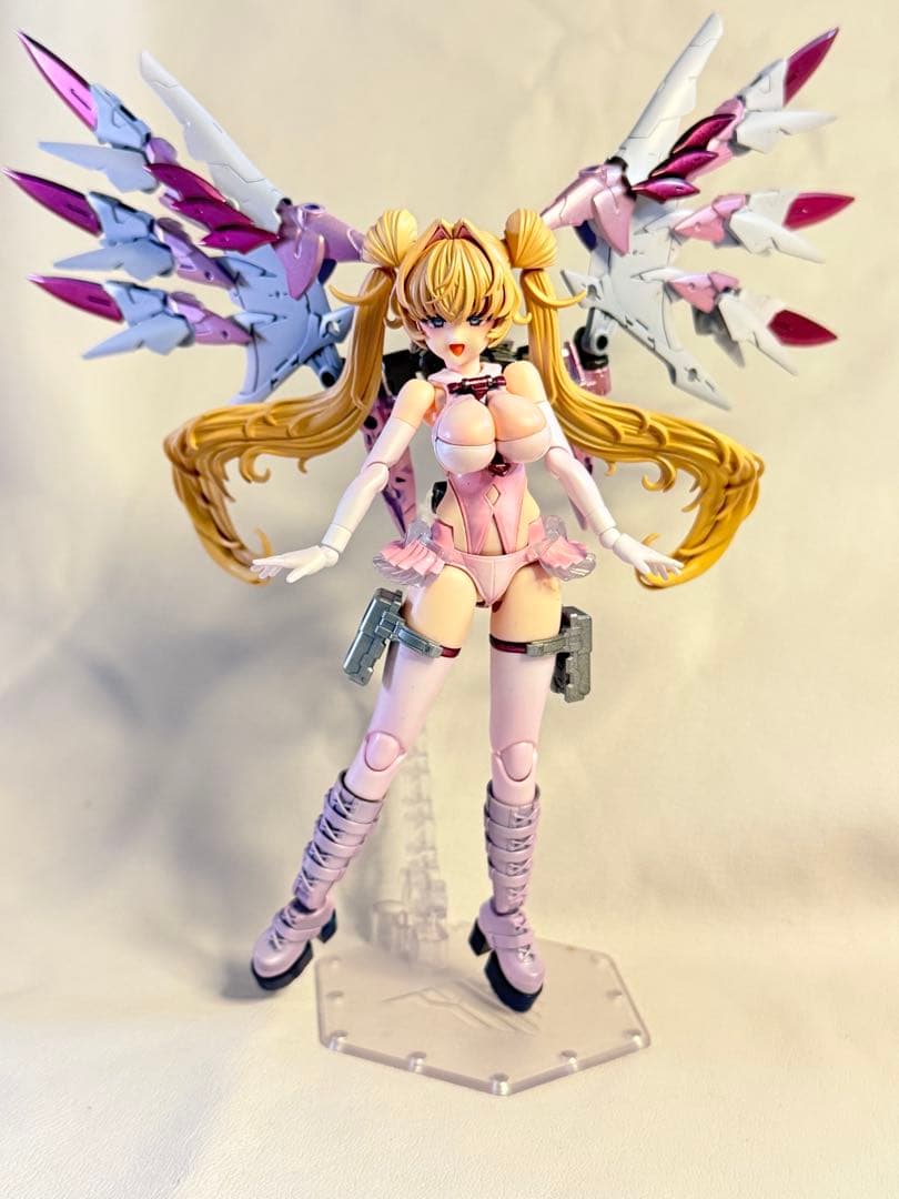 美プラ　メガミデバイス　デザイアメイデン　メディック　コトブキヤ　塗装完成品