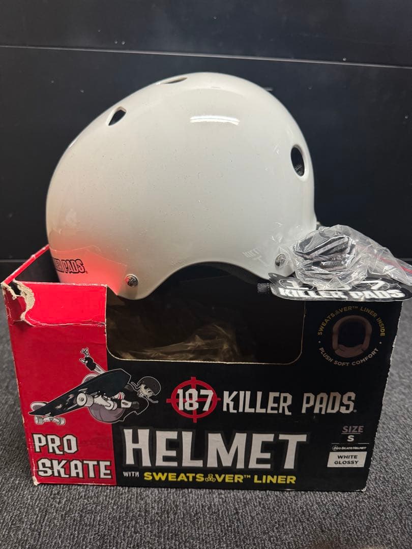 187 KILLER PADS ヘルメット Sサイズ