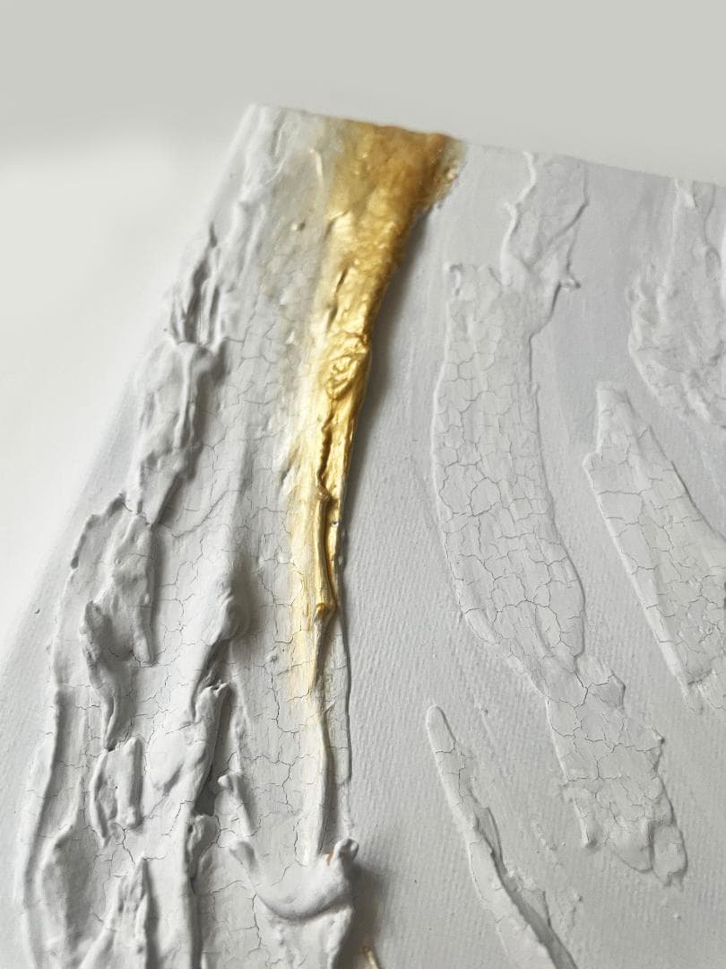 白と金の絵画｜テクスチャーアート