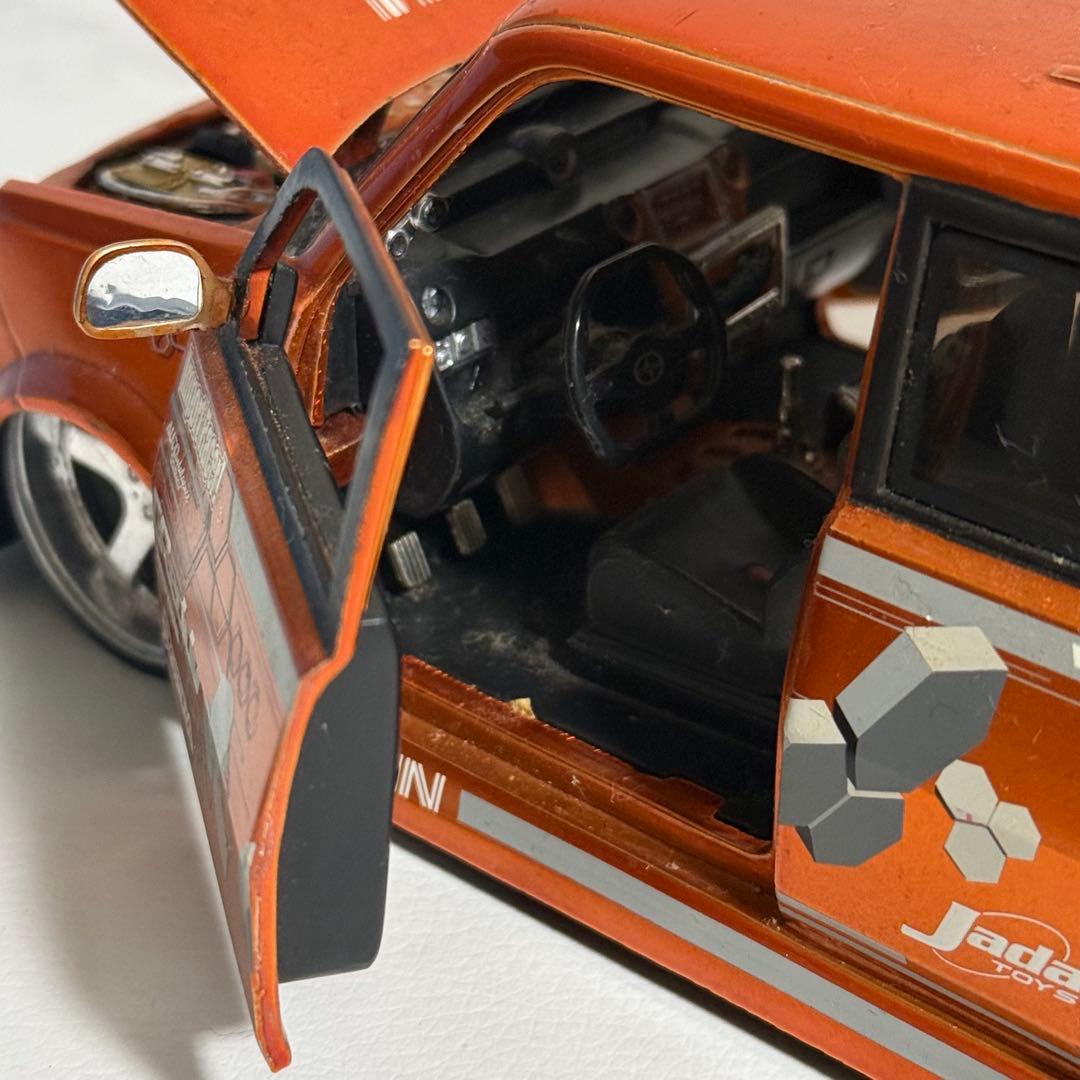 SCION xb サイオン 1/24スケール ミニカー