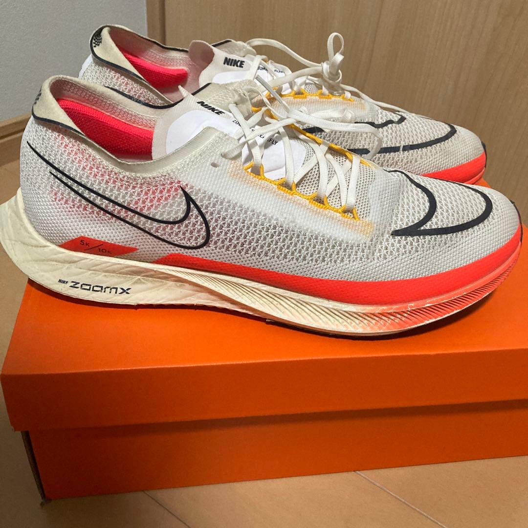 Nike ZoomX ストリークフライ ランニングシューズ ホワイト/オレンジ