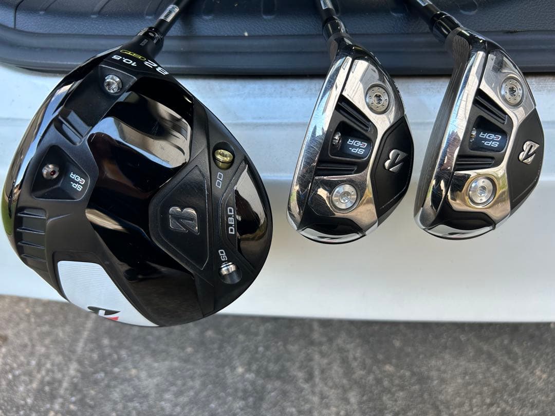 ブリヂストンgolfクラブセット一式、キャディバッグ付　他