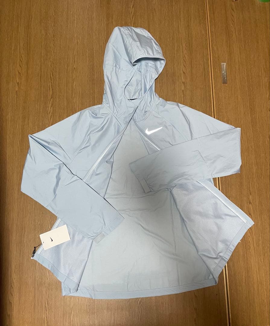 NIKE Sサイズ　ナイキ エッセンシャル ジャケット ナイロンパーカー