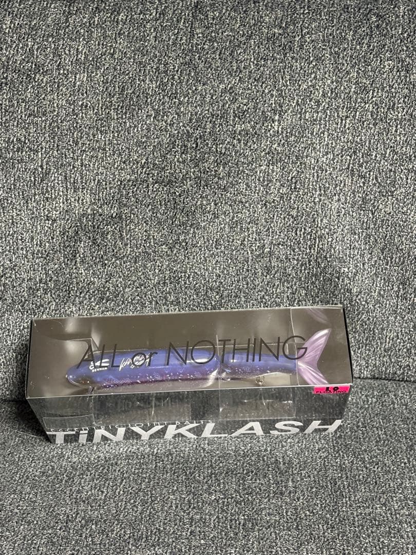 TINYKLASH ジョイントベイト 9インチ パープル系　限定レッドライト！