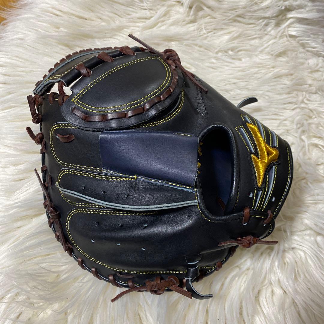 新品同様　軟式　オーダーキャッチャーミット