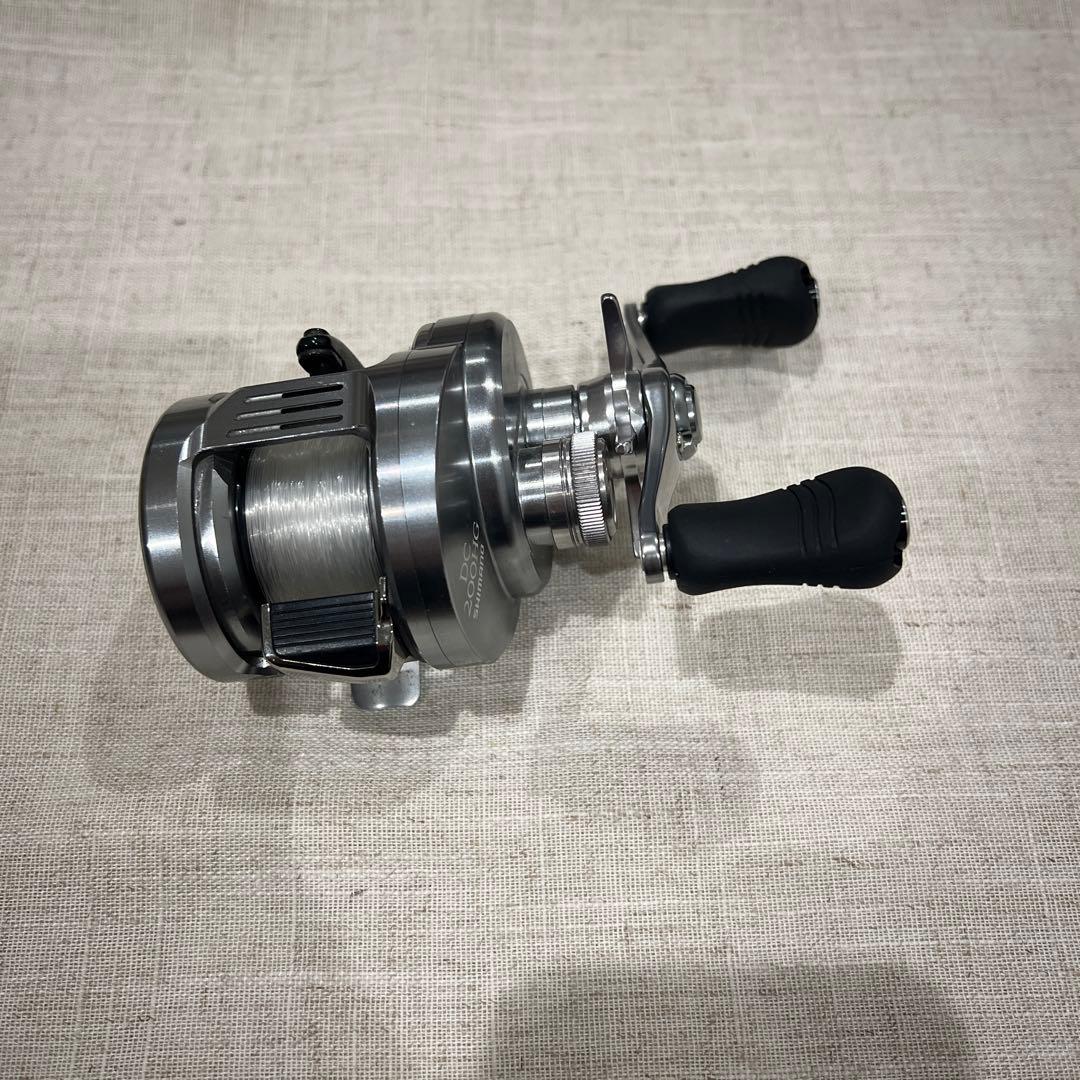 SHIMANO カルカッタDC 200HG 美品ベイトリール ①
