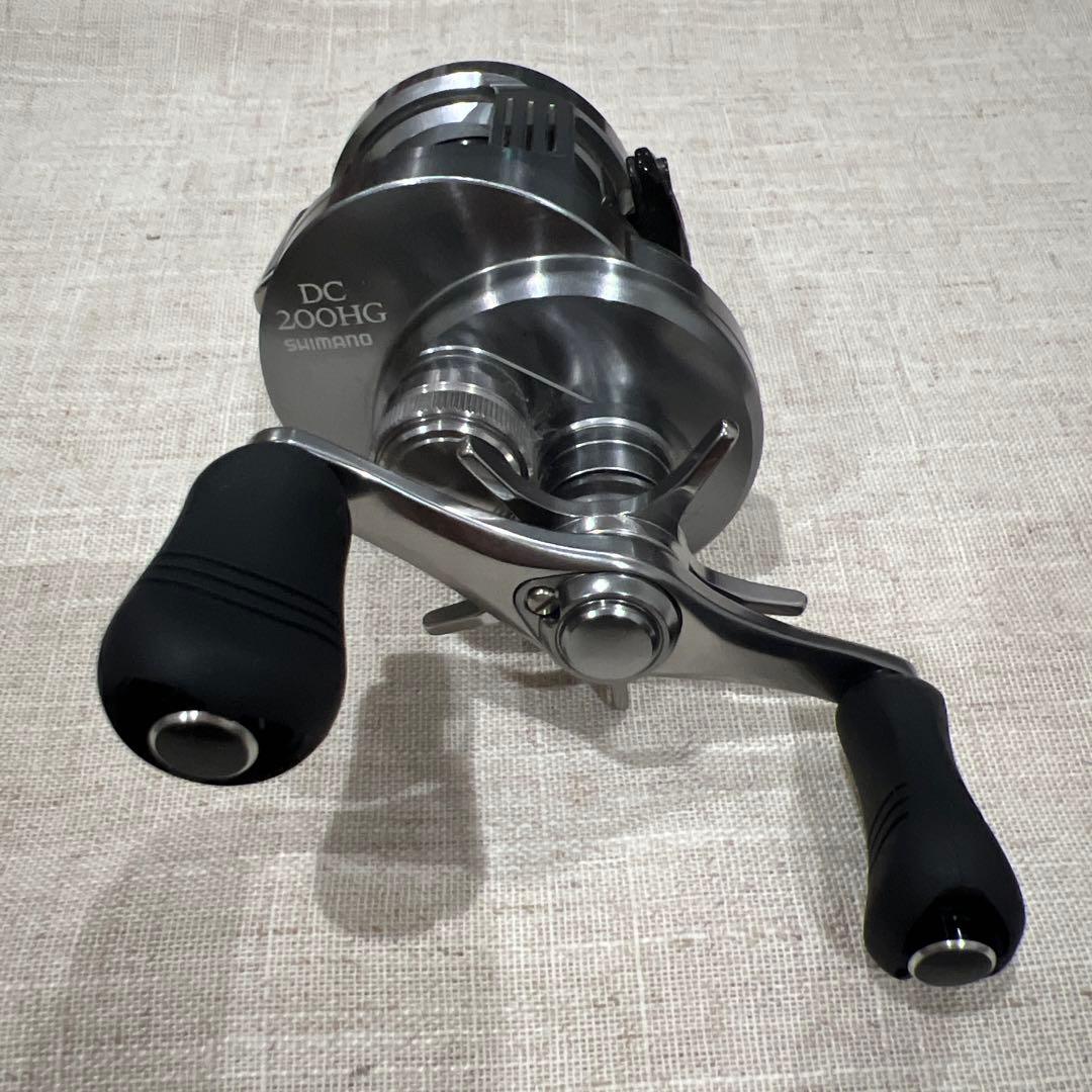 SHIMANO カルカッタDC 200HG 美品ベイトリール ①