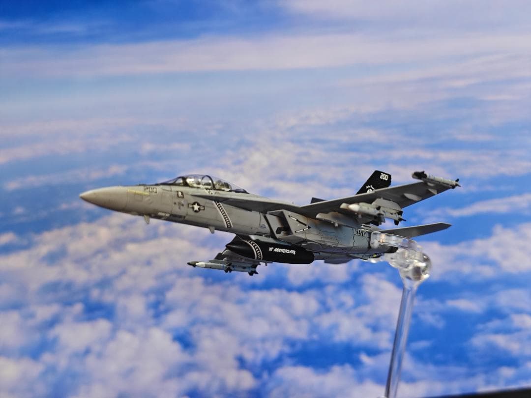 1/144 完成品 F/A-18F vfa-103 70周年記念