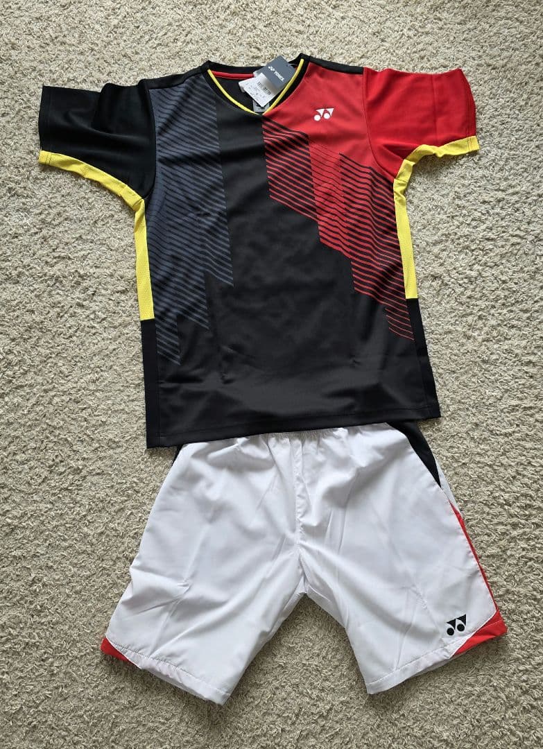 YONEX ユニゲームシャツ&ユニハーフパンツ Mサイズ