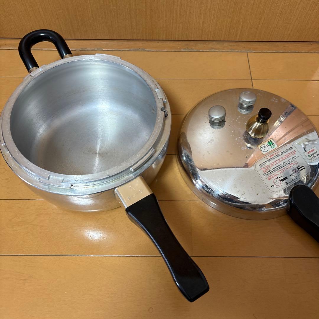 鋳物屋　圧力鍋　2.8L