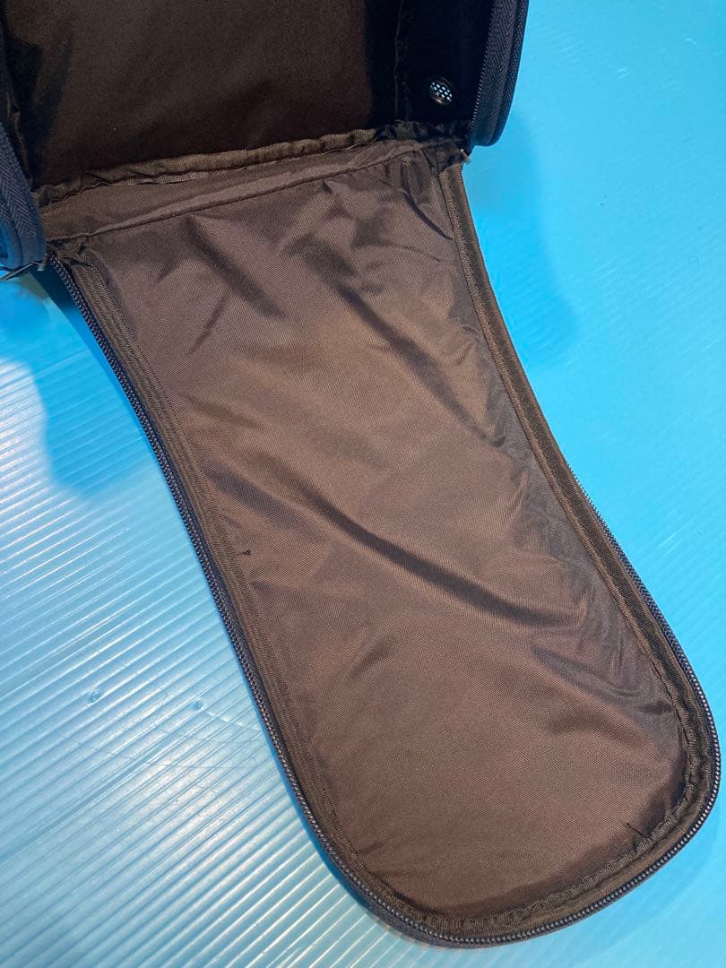 【超美品≒新品】BEAMS GOLF／ビームスゴルフ　シューズケース 色：紺×赤