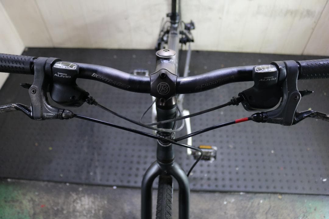 TREK 7.3FX DISC 700C アルミ 24速 450mm クロス